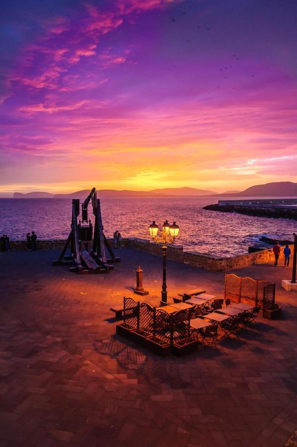 Houseboat Seabreeze Hotel อาลเกโร ภายนอก รูปภาพ